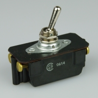 Eaton 7402K3 20a Toggle Switch