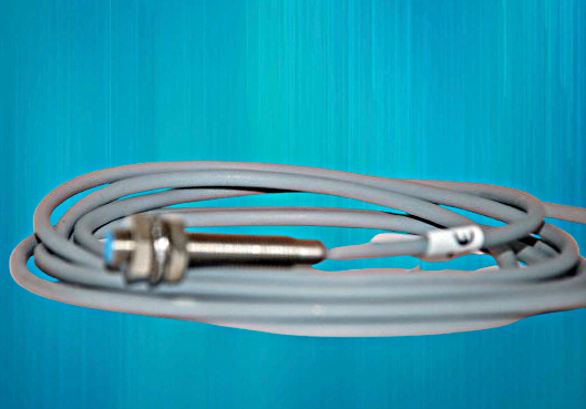 BDC DCA8/4608KT M8 high-temperature Inductive Proximity Sensor 