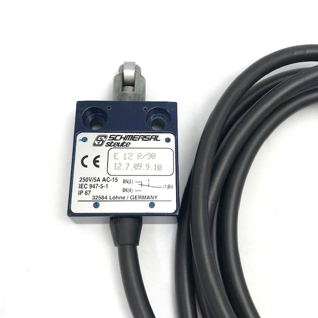 Steute E 12 R - Position Switch with 90deg actuator