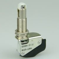 Essen MV25-12PR1 16a Microswitch with screw terminals & inline roller