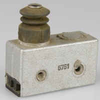 Saia-Burgess N05751 Limit Switch with cowled plunger
