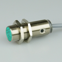 Pepperl & Fuchs M18 Inductive Sensor