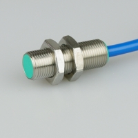 Pepperl & Fuchs M12 Inductive Sensor with 2m cable connector