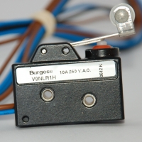 Saia-Burgess V9NLR1H 10a Microswitch with 32.3mm roller lever 