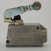 Limit Switch - roller lever - 16a