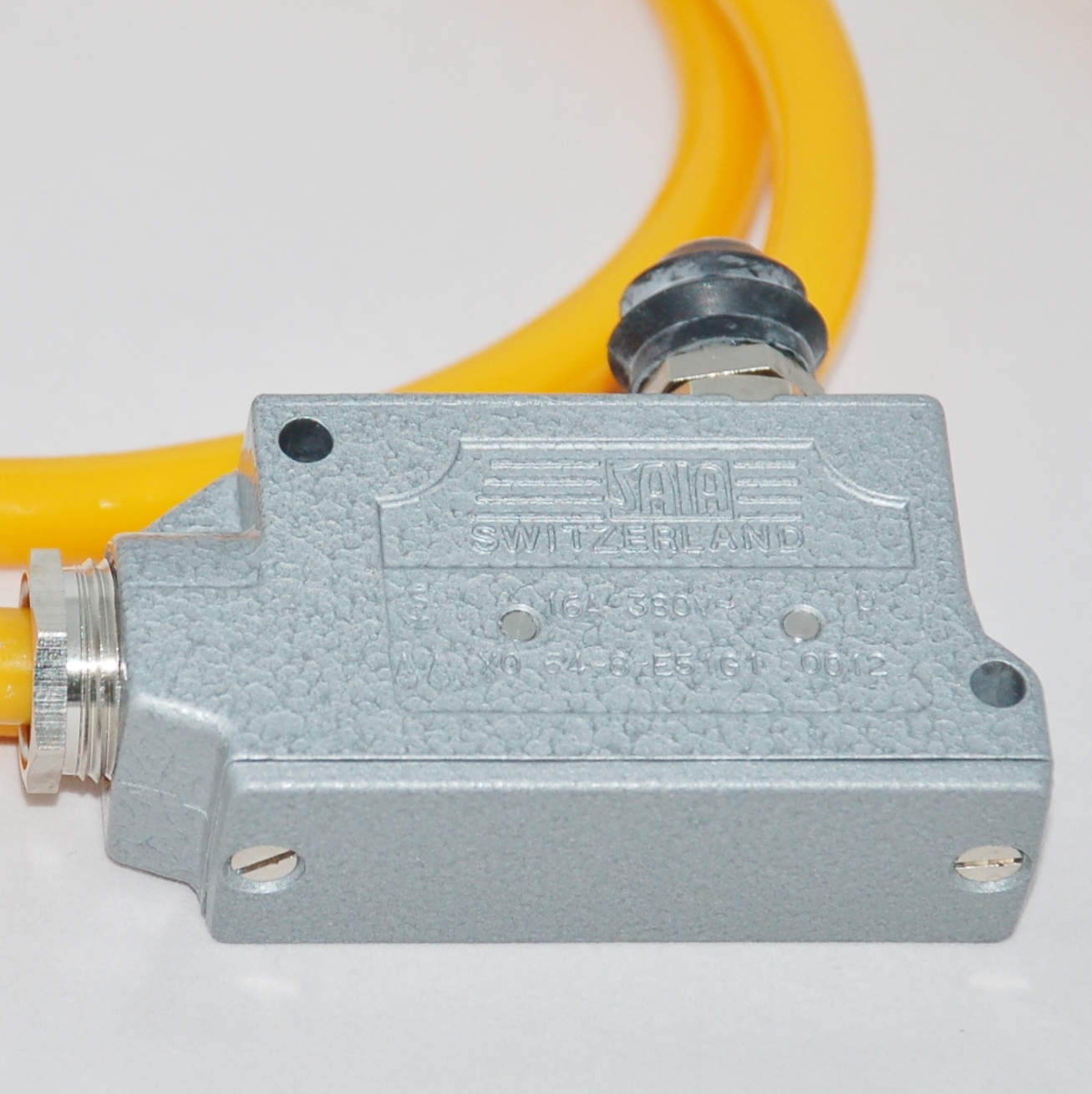 Limit Switch - sealed plunger - 20a   