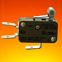 Saia XGC2-88-S20-Z1 6A Microswitch with 12.8mm roller lever - 6a - Faston terminals