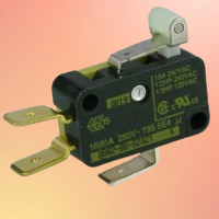 Saia XGG2-88-S20-Z1 15A Microswitch with 12.8mm roller lever 